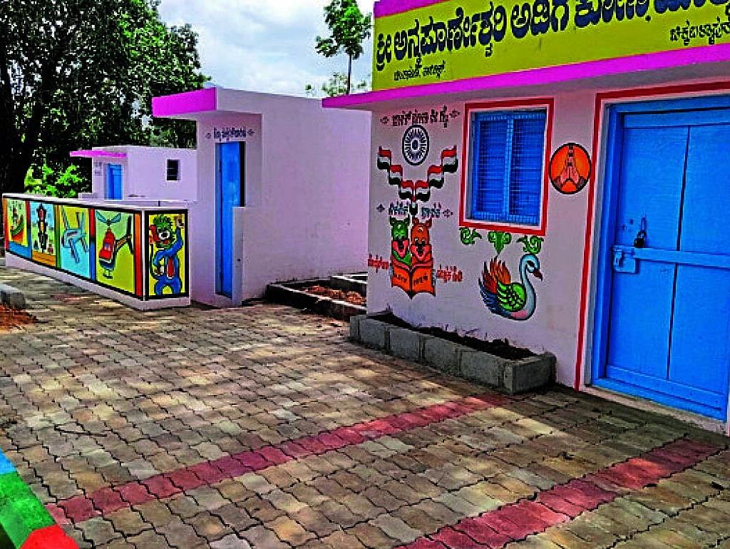 ಚಿಂತಾಮಣಿ: ಖಾಸಗಿ ಶಾಲೆಗೆ ಸಡ್ಡು ಹೊಡೆವ ಚೊಕ್ಕಹಳ್ಳಿ ಶಾಲೆ