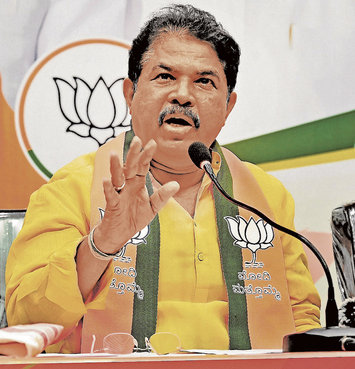 ನೈಸರ್ಗಿಕ ಬರದ ಜತೆ ರಾಜ್ಯಕ್ಕೆ ಆರ್ಥಿಕ ಬರ; ಸರ್ಕಾರ ಪಾಪರ್: ವಿಪಕ್ಷ ನಾಯಕ ಅಶೋಕ