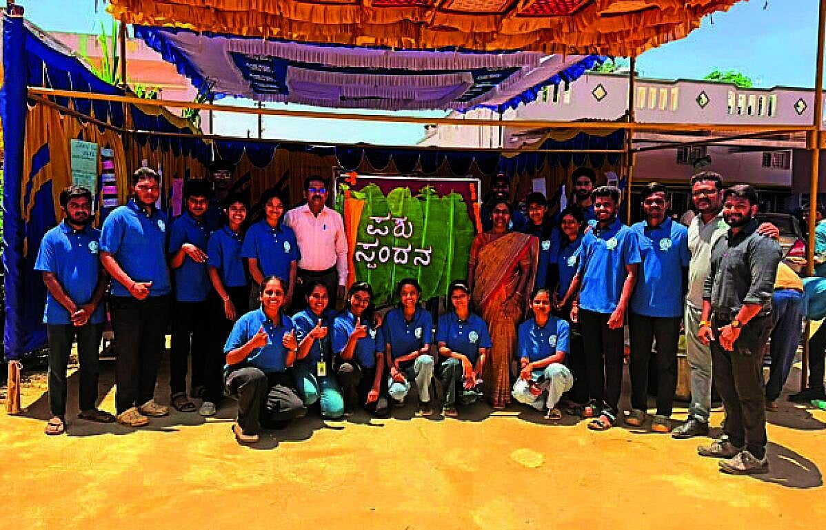 ಚಿಕ್ಕಬಳ್ಳಾಪುರ: ರೇಣುಮಾಕಲಹಳ್ಳಿಯಲ್ಲಿ ‘ಪಶು ಸ್ಪಂದನ’ ಆರೋಗ್ಯ ತಪಾಸಣೆ ಶಿಬಿರ