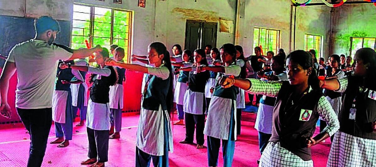 ಉಪ್ಪಿನಂಗಡಿ: ಕಾಲೇಜಿನಲ್ಲಿ ಹೆಣ್ಮಕ್ಕಳ ಕಿಕ್‌, ಪಂಚ್