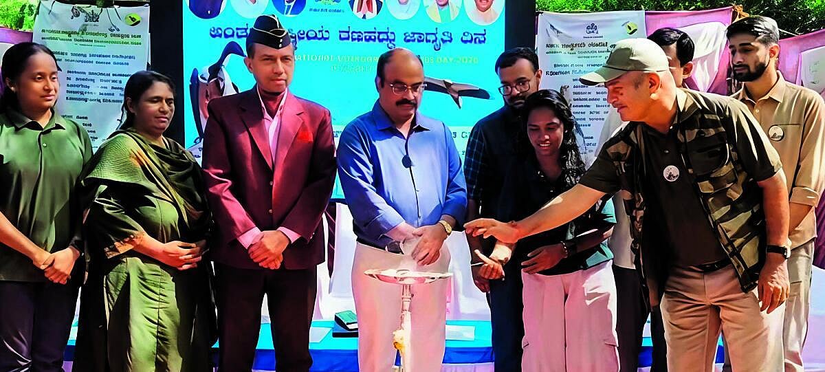 ರಣಹದ್ದು ರಕ್ಷಣೆಗೆ ಜನ ಜಾಗೃತಿ: ಬನ್ನೇರುಘಟ್ಟದಲ್ಲಿ ಬ್ರೀಡಿಂಗ್ ಘಟಕ