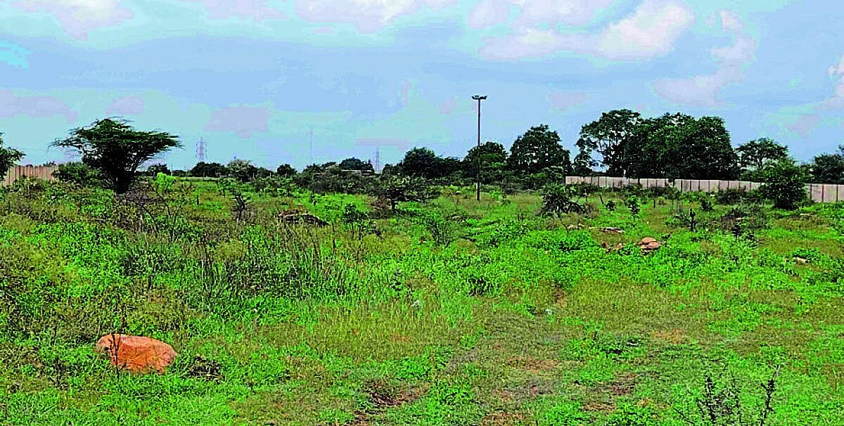 ಭಾಲ್ಕಿ: ಸ್ಮಶಾನ ಭೂಮಿಗಳಲ್ಲಿ ಮೂಲಸೌಲಭ್ಯ ಕೊರತೆ