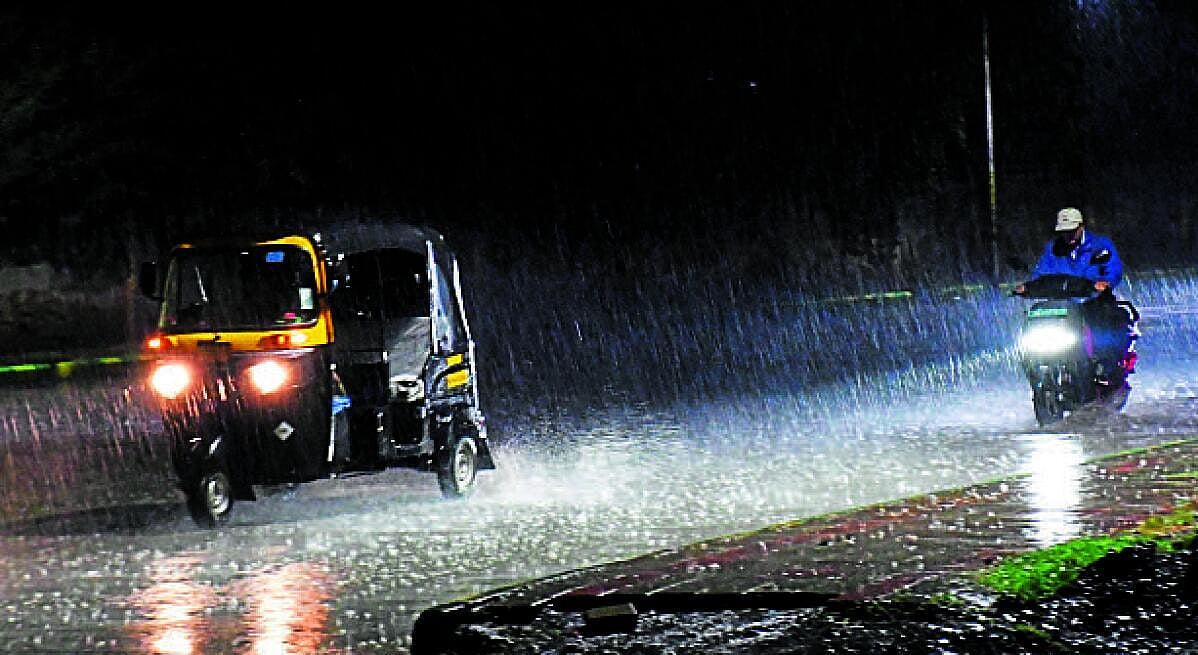 Karntaka Rains: ಮಂಡ್ಯ, ಬೆಳಗಾವಿ ಜಿಲ್ಲೆಯ ಹಲವು ಭಾಗದಲ್ಲಿ ಮಳೆ, ಎಲ್ಲಿ ಎಷ್ಟು