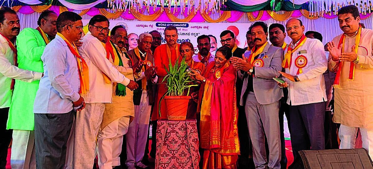 ಕನ್ನಡ ಎಲ್ಲರ ಹೃದಯದ ಭಾಷೆಯಾಗಲಿ: ಡಾ.ಸುಧಾ ಕೌಜಗೇರಿ