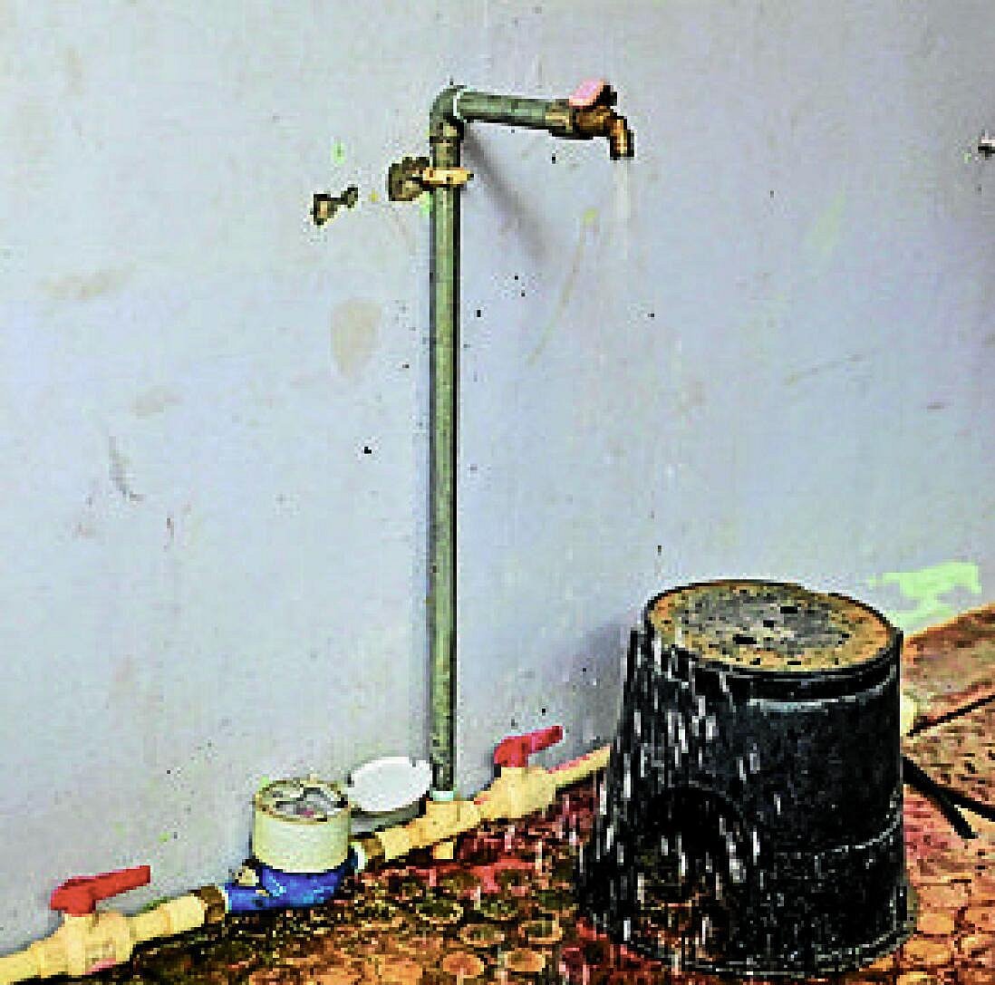 ದಾವಣಗೆರೆ|ನೀರಿಗಷ್ಟೇ ಅಲ್ಲ ಗಾಳಿಗೂ ಶುಲ್ಕ!: ಅನುಮಾನ ಹೆಚ್ಚಿಸಿದ ‘ಜಲಸಿರಿ’ ಮೀಟರ್