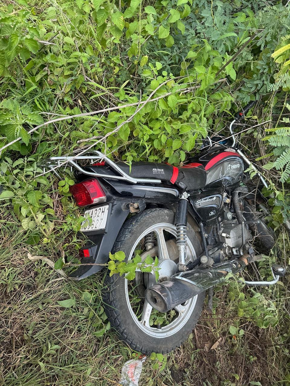 ಬೈಕ್‌–ಕಾರಿನ ನಡುವೆ ಅಪಘಾತ: ಯುವಕ ಸ್ಥಳದಲ್ಲೇ ಸಾವು