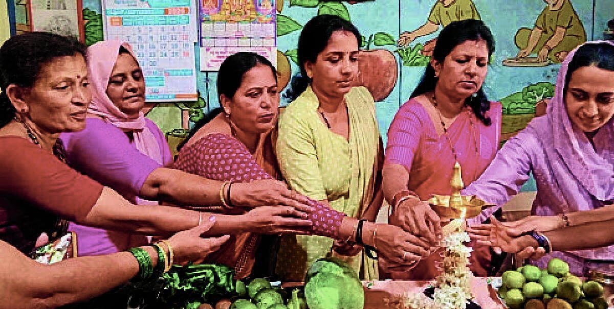 ನಾಪೋಕ್ಲು: ಬೇತು ಇಂದಿರಾನಗರ ಅಂಗನವಾಡಿಯಲ್ಲಿ ಪೋಷಣ್ ಅಭಿಯಾನ