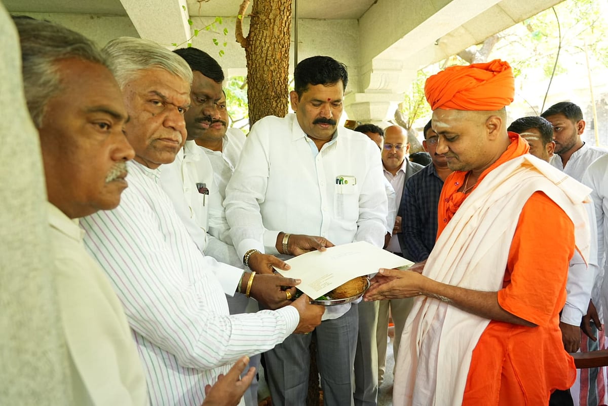 ಕೊಪ್ಪಳ: ಮೈಸೂರು ದಸರಾಕ್ಕೆ ಗವಿಶ್ರೀಗೆ ಆಹ್ವಾನ