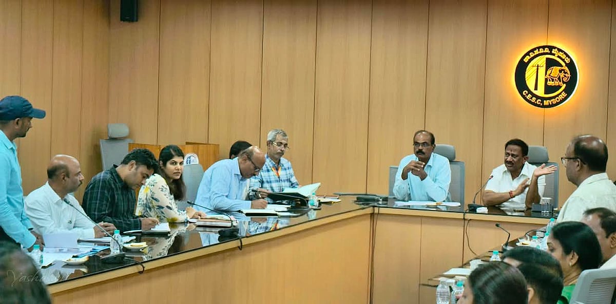 ಮೈಸೂರಿನಲ್ಲಿ ಯುಜಿ ಕೇಬಲ್ ಅಳವಡಿಕೆ ಕಾಮಗಾರಿಗೆ ಅ. 5ರ ಗಡುವು