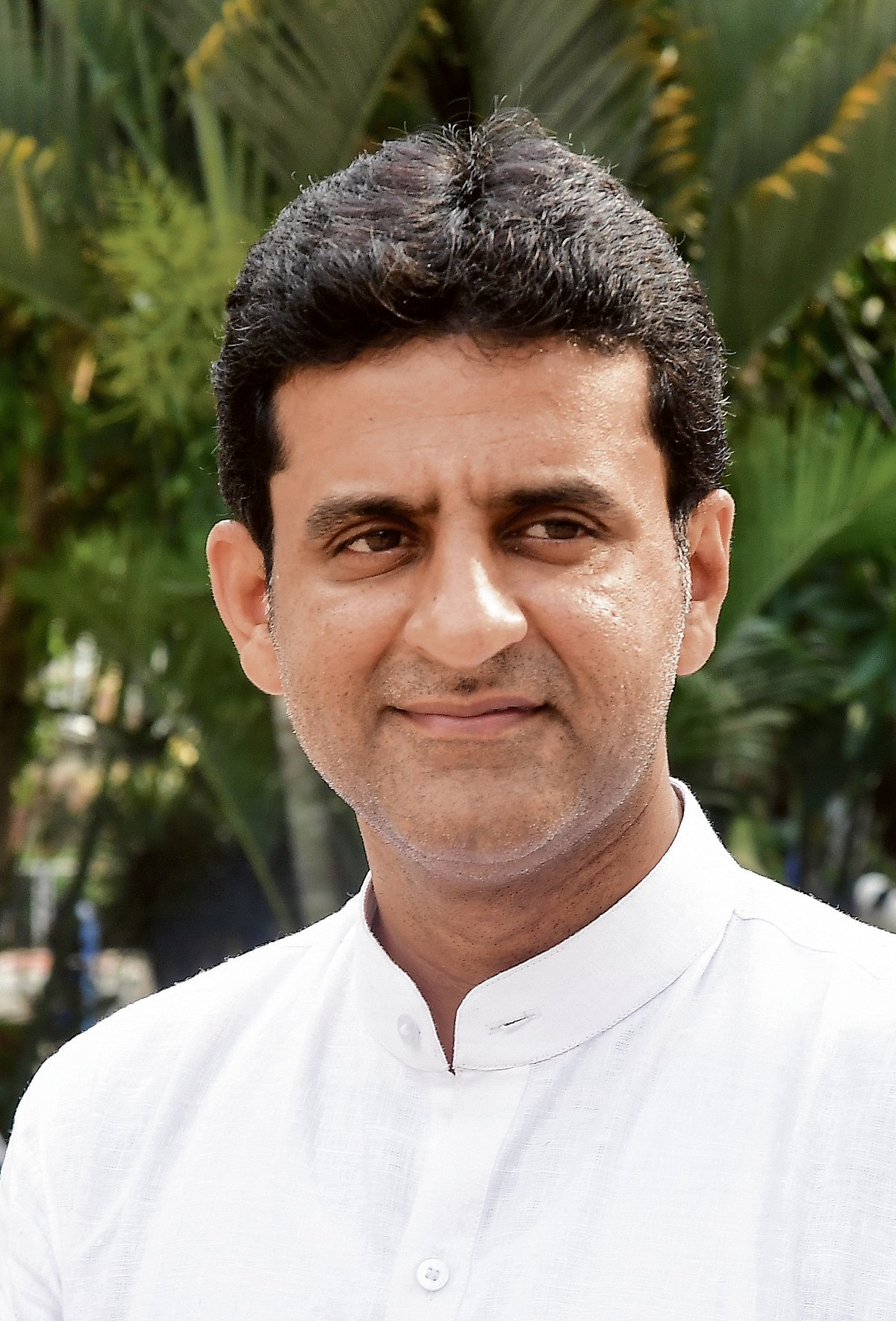 Ration shop license cancelled for illegally collecting money for e-KYC