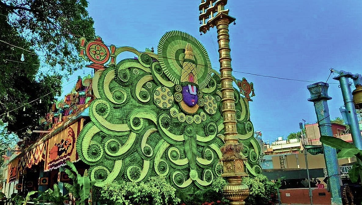 Thousands visit Venkataramana Swamy Temple for Patarasi Mas festival