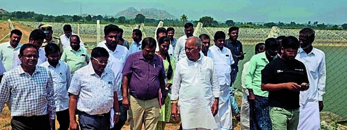 ಮಾನ್ವಿ ಮತ್ತು ಜಯನಗರದ ಕುಡಿಯುವ ನೀರಿನ ಕಾಮಗಾರಿಗಳು ತ್ವರಿತವಾಗಿ ಪೂರ್ಣಗೊಳಿಸುವಂತೆ ಬೋಸರಾಜು ಒತ್ತಾಯ