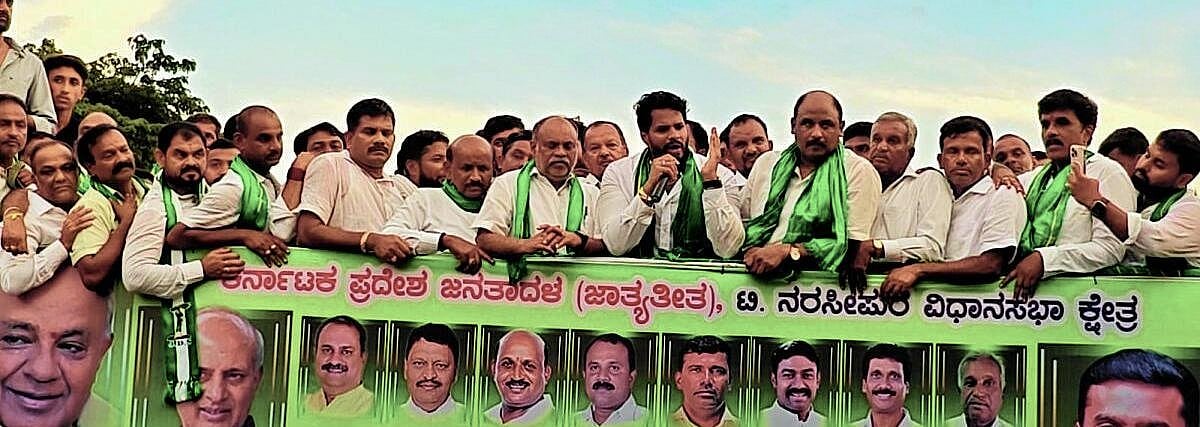JDS leaders demand electricity for farm pump sets and ₹25,000 relief for drought-hit farmers