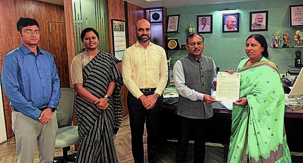 MLA Rupakala Shashidhar requests change in train timings for commuters from Bengaluru