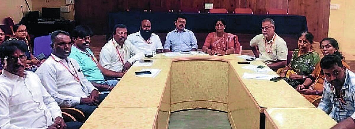Coordination needed for revision of Gruhalakshmi beneficiaries