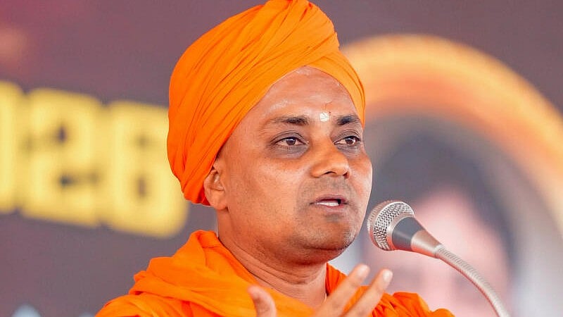 ’ಮರ, ಗಿಡ, ನದಿ, ಕೆರೆ ಜೊತೆ ಜನರಿಗೆ ಮಾತಾಡಲು ಕಲಿಸುವ ಸಂತರು ನಾಡಿಗೆ ಬೇಕು‘