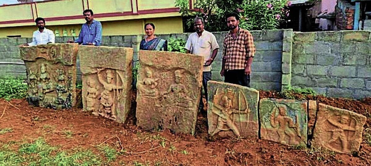 ದೊಡ್ಡಬಳ್ಳಾಪುರ: ವಿಜಯನಗರ ಅರಸರ ಕಾಲದ ಐತಿಹಾಸಿಕ ವೀರಗಲ್ಲುಗಳ ಸಂರಕ್ಷಣೆ