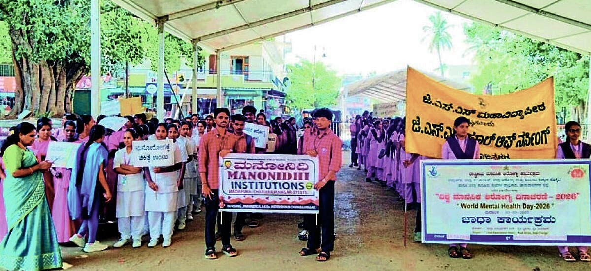 ಯೋಗ, ಧ್ಯಾನದಿಂದ ಮಾನಸಿಕ ಆರೋಗ್ಯ ಸುಧಾರಣೆ: ನ್ಯಾಯಾಧೀಶ ಈಶ್ವರ್