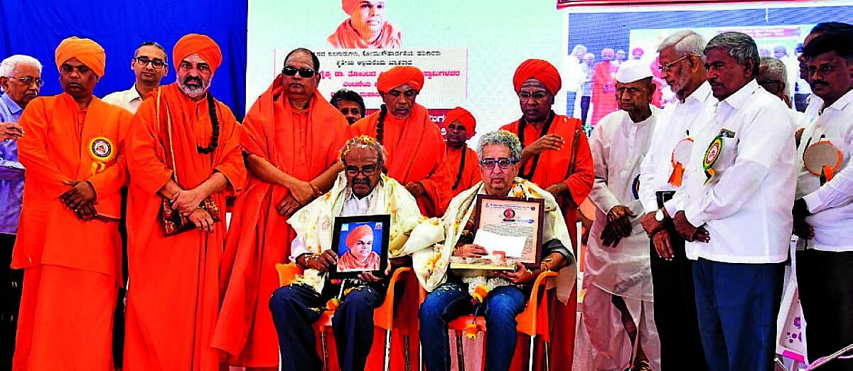 ಗದಗ: ಲಿಂಗಾಯತ ಮಠಗಳ ಉಳಿವಿಗೆ ಶ್ರಮಿಸಿ
