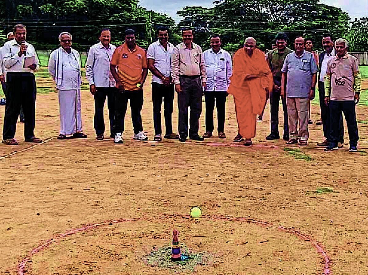 District-level Lagori festival draws crowds in Maddur