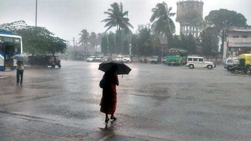 Karnataka Rains: ವಾರದ ನಂತರ ಕರ್ನಾಟಕದಲ್ಲಿ ಮಳೆ ಚುರುಕು, ಕರಾವಳಿಯಲ್ಲಿ ಅಧಿಕ
