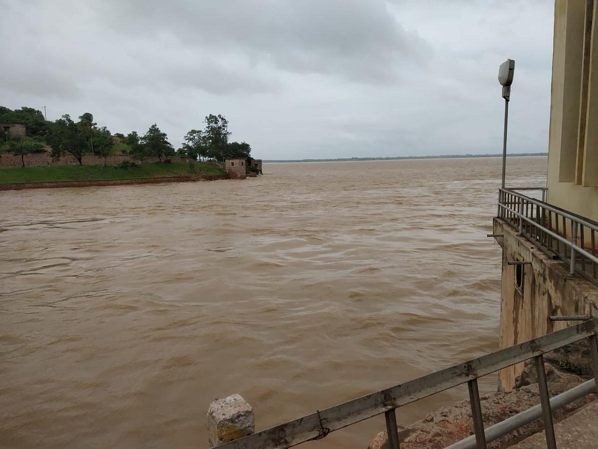 ಬೆಳಗಾವಿ ಜೋಡಿ ಜಲಾಶಯಗಳಿಗೂ ಕಳೆ; ಕೃಷ್ಣಾ ಕೊಳ್ಳದಲ್ಲಿ ಎಷ್ಟಿದೆ ನೀರಿನ ಪ್ರಮಾಣ?