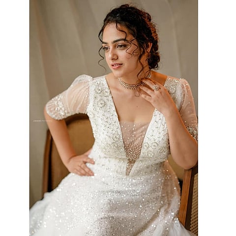 HBD Nitya Menon - पत्रकारिता करता करता कशी झाली अभिनेत्री