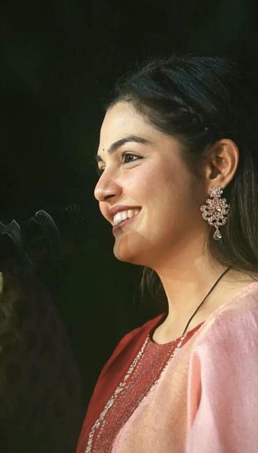 कितीदा नव्याने तुला आठवावे.....