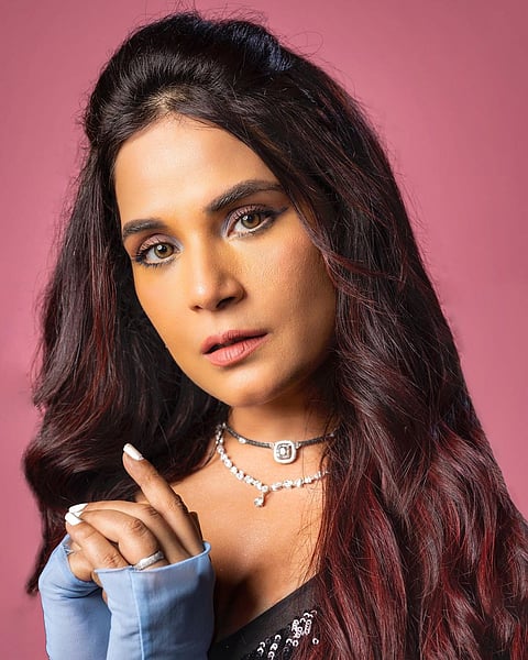 Richa Chadha : लग्नानंतर इतकी बदलली रिचा, पाहा तिचा किलर लूक...