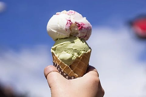 उन्हाळ्यात आईस्क्रीम खाताय? मग ‘हे’ सुद्धा लक्षात असूद्या