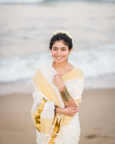 Sai Pallavi : नो मेकअपने सौंदर्याची भाषा बदलणारी साई पल्लवी...