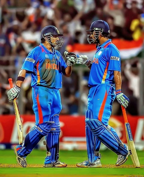 MS Dhoni Birthday :  पाहूयात धोनी आणि गंभीर यांच्यात कोण आहेत वरचढ