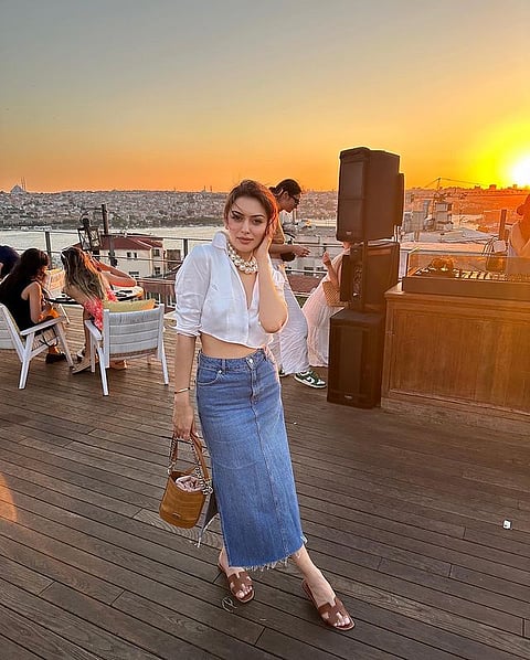 HBD Hansika Motwani : हंसिकाने आपल्याच बेस्ट फ्रेंडच्या पतीसोबत थाटलाय संसार?