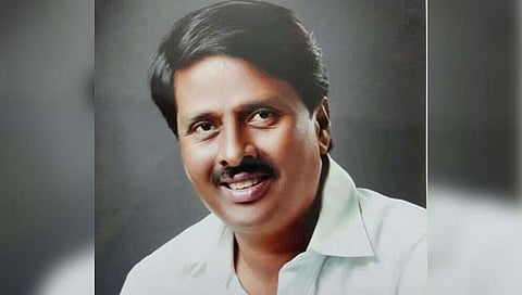 उद्योजक आनंदराव पाटील यांचे अपघाती निधन 
