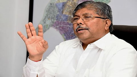 भाजप-शिवसेना पक्षात जाणीवपूर्वक दुरावा केला ; चंद्रकांत पाटील यांची टीका