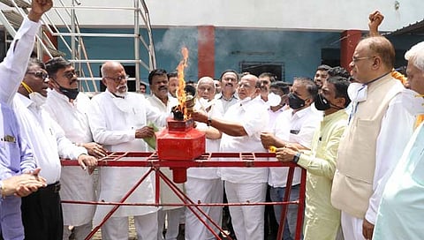 नवी मुंबई आंतरराष्ट्रीय विमानतळ : १६ ऑगस्टपासून विमानतळाचे काम बंद आंदोलन 