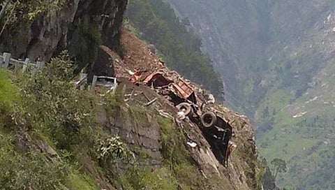 भूस्खलन : कोसळणार्‍या डोंगरकड्यांचा इशारा