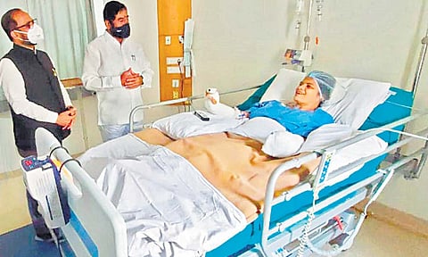 सहायक आयुक्त कल्पिता पिंपळे म्हणाली, घाबरणार नाही, मी पुन्हा येईन!