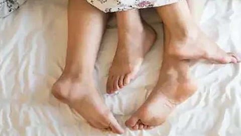 संक्रमण : गे सेक्समुळे मंकीपॉक्स पसरत असल्याचा दावा