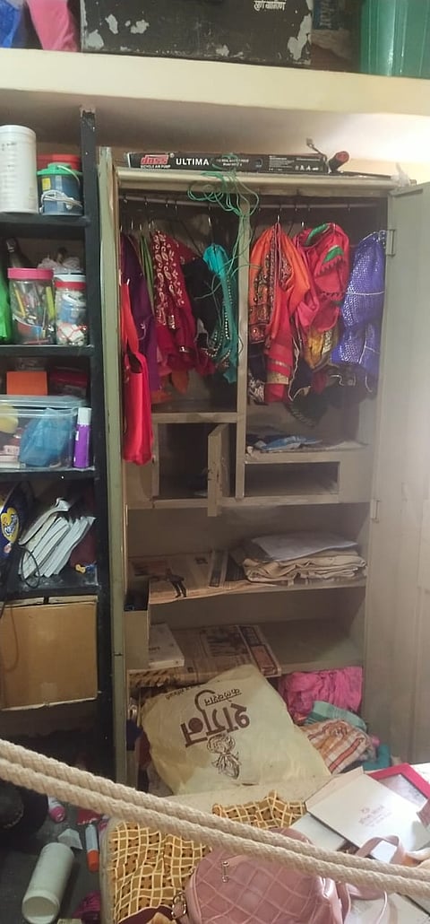 पुणे : दौंड शहरात चोरट्यांनी तीन घरे फोडली, सीसीटीव्हीत चोरटे कैद