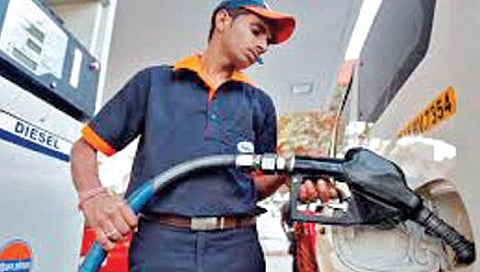 पेट्रोल-डिझेल दरात कोणतीही कपात केली जाणार नाही : हरदीपसिंह पुरी