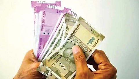 Dearness Allowance : केंद्रीय कर्मचार्‍यांच्‍या महागाई भत्त्‍यात ४ टक्‍क्‍यांनी वाढ