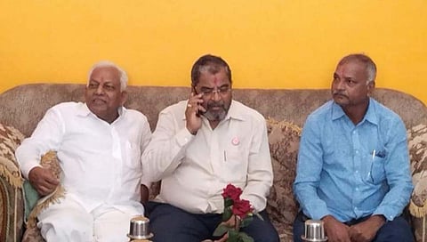 राजू शेट्टी आणि उल्हास पाटील एकत्र आल्याने जिल्ह्यात चर्चा सुरू आहे