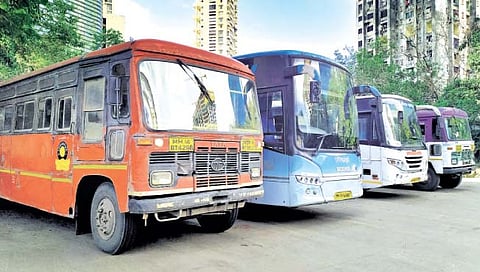 ST Workers strike : एसटी वाचवा