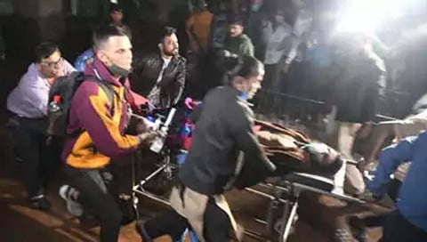 kamla nehru hospital fire : भोपाळमध्ये रुग्णालयास आग लागल्याने चार बालकांचा होरपळून मृत्यू