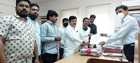 सांगली : ‘एसटी कर्मचाऱ्यांच्या मागण्या मान्य न झाल्‍यास उग्र आंदोलन’