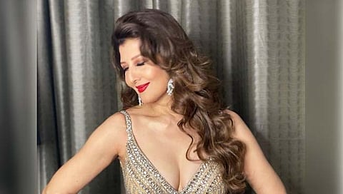 sangeeta bijlani : वयाच्या ६१ व्या वर्षीही सलमानची एक्स गर्लफ्रेंड ग्‍लॅमरस