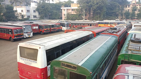 सांगली, मिरज शहरासह जिल्‍ह्यातील एसटी वाहतूक ठप्प
