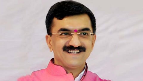 पुणे : मॉलमध्ये वाईन विक्रीचे संकेत; नागरिकांकडून आलेल्या सूचनांवर चर्चा करून निर्णय : देसाई