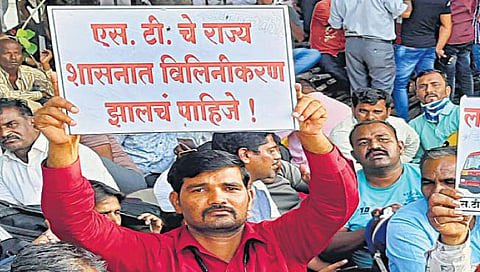 ST Strike : एसटी संप फोडण्याच्या हालचालींना वेग